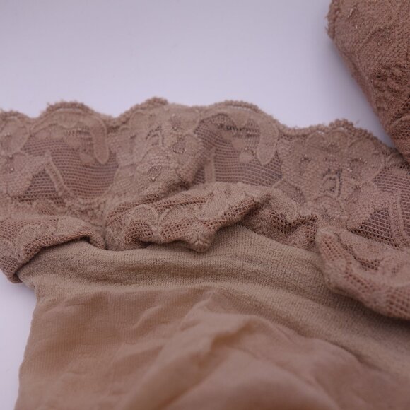 Cameo Leg Looks fashion sandalfoot Linen 100% Nylon Average Panty Hose - Picture 9 of 16